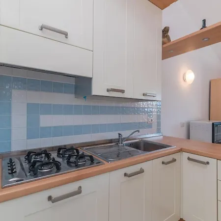 Villino D4 2 Giardini Bella Vista * بالاو